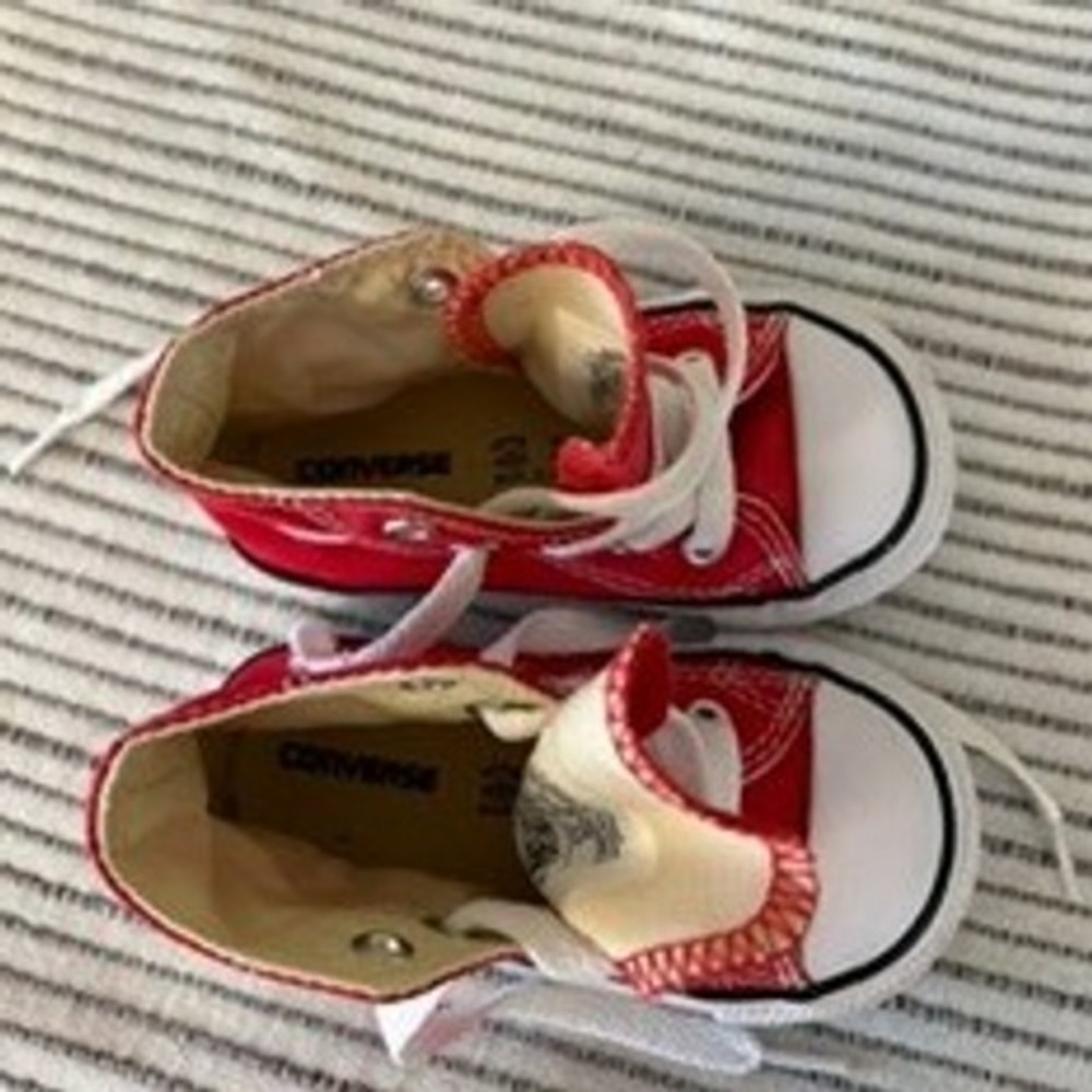 Converse Chuck Taylor All Star Red High Top Kids Sneakers Shoes Size 5 Toddler - Picture 8 of 9